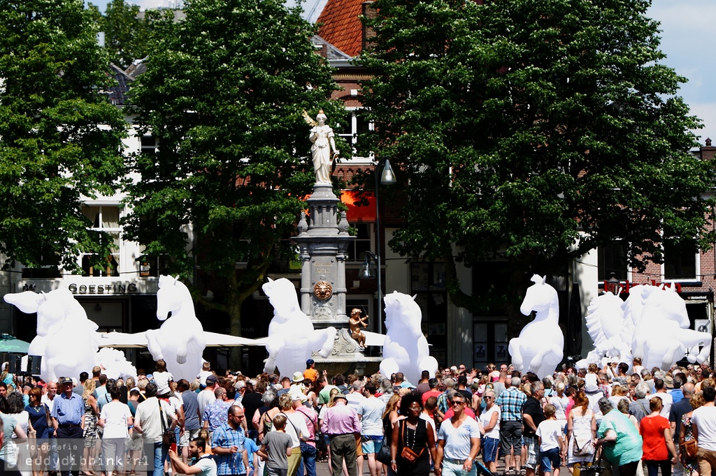 2016-07-10 Compagnie des Quidams - FierS a Cheval 006